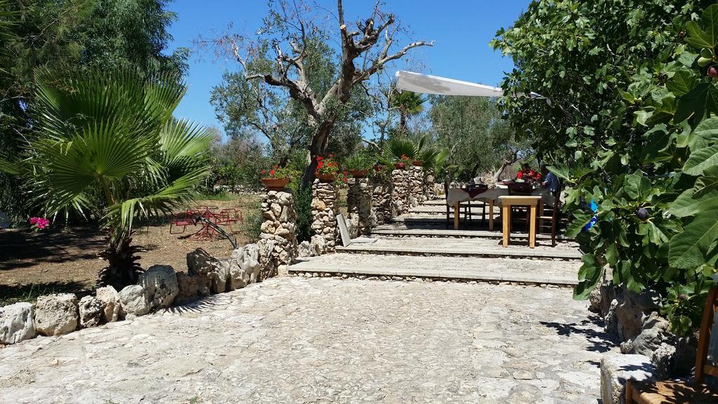 Agriturismo Tenuta La Siesta Gallipoli Exterior photo